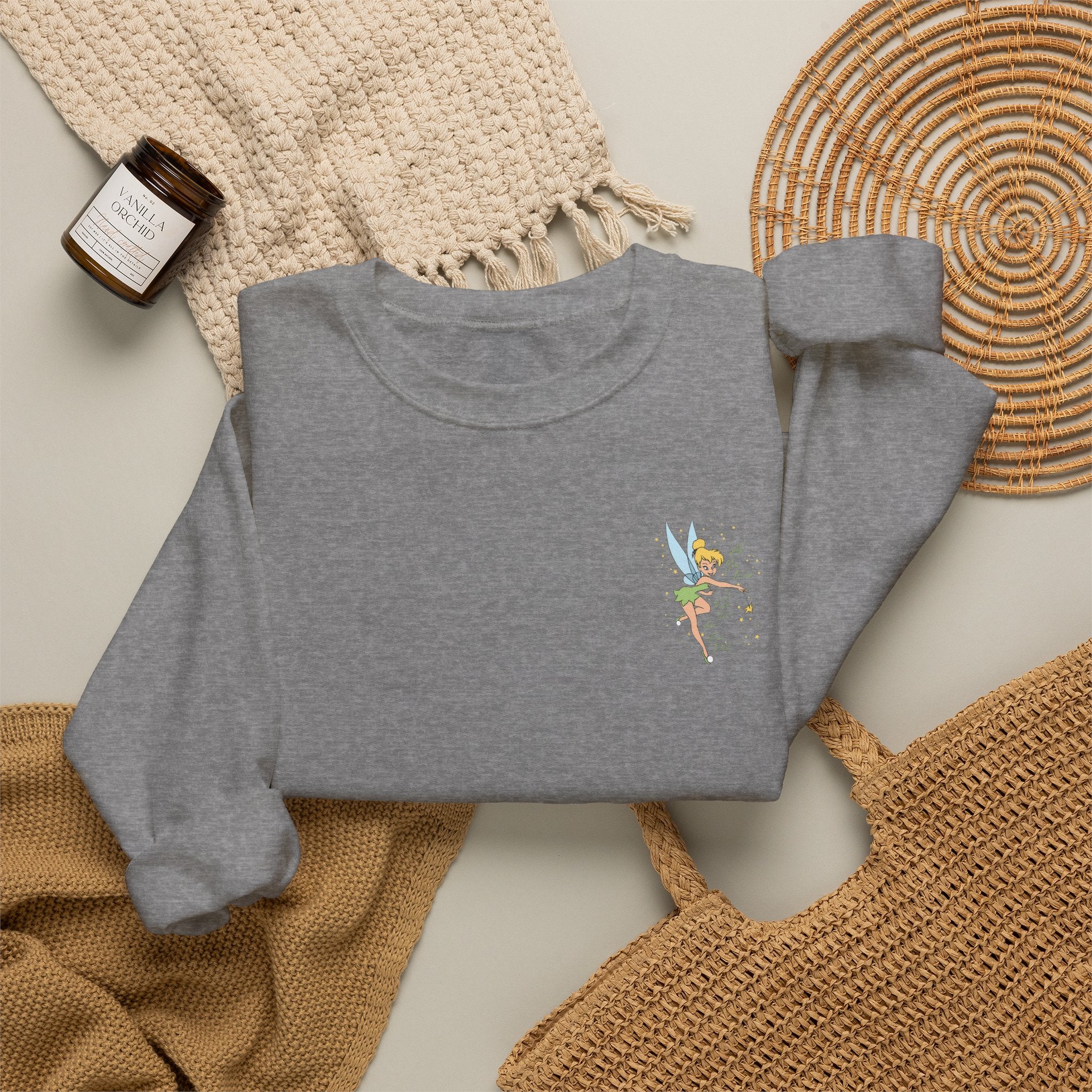 Embroidered Hummingbird Crewneck Sweatshirt — Minimal Floral Chest Design