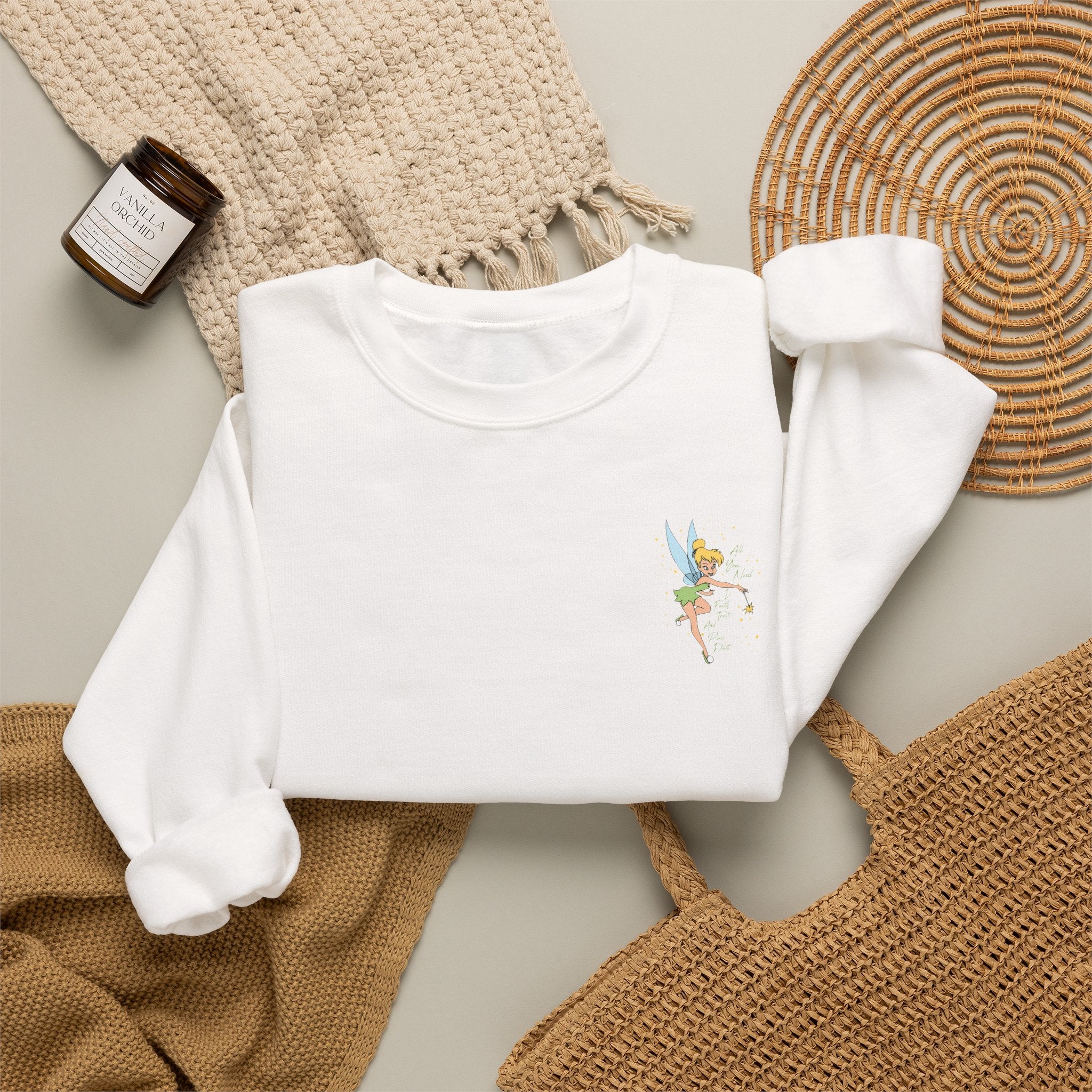 Embroidered Hummingbird Crewneck Sweatshirt — Minimal Floral Chest Design
